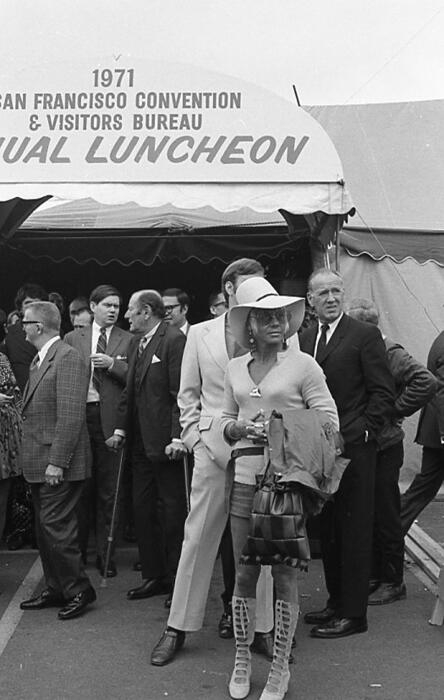 [Attendees gather under the awning of the Convention and Visitors Bureau Annual Luncheon of 1971]