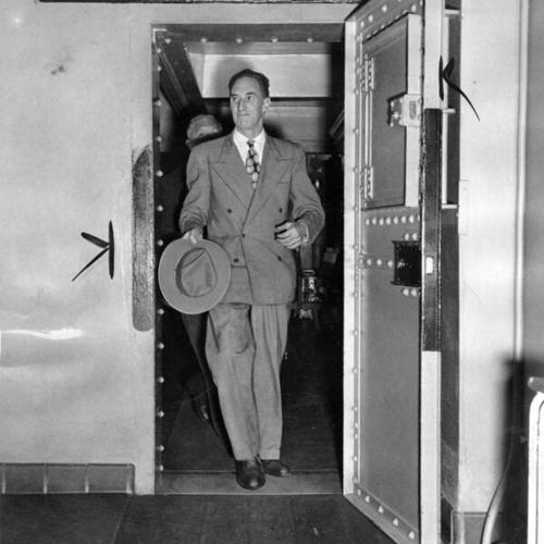 [Harry Bridges, entering the county jail after his bail had been revoked in federal court]