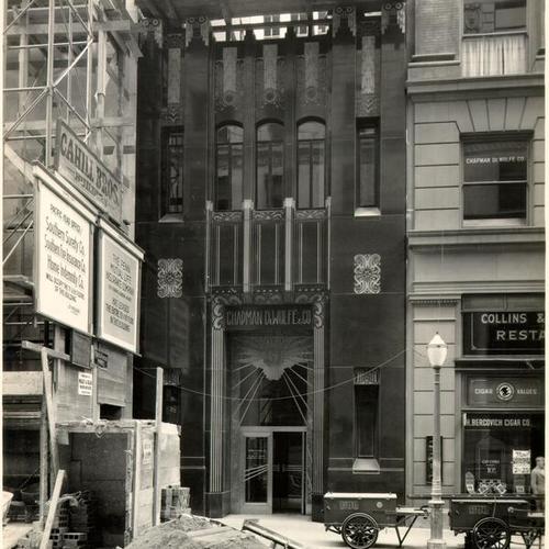 [Construction of the Chapman DeWolfe and Company building]