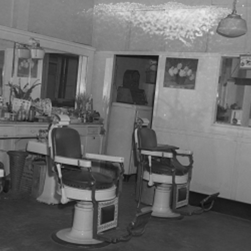 Venice Shaving Parlor, 1043 Kearney Street