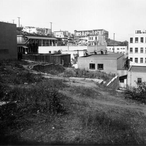 [Empty lot near Gough and Washington streets, site of Gough School for the Deaf]