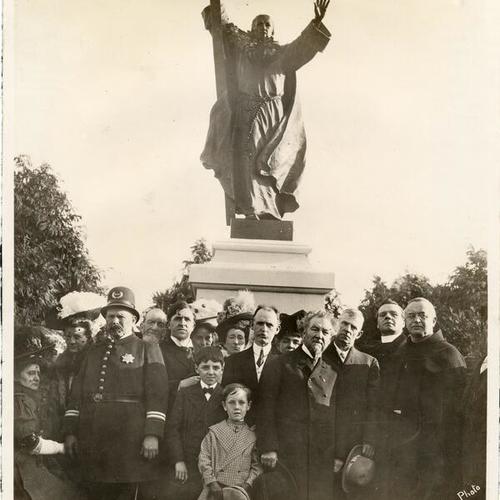 Unveiling of Father Junipero Serra statue, Golden Gate Park, Nov. 17, 1907