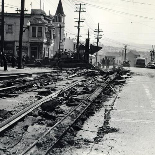 [Track removal on Mission Street at Richland]