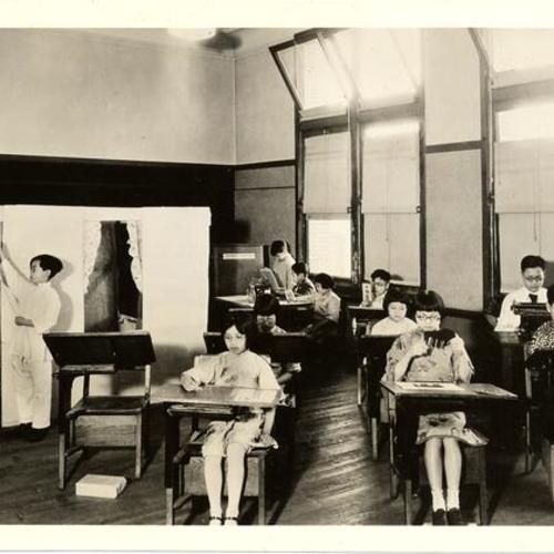 [Classroom in a Chinatown school]