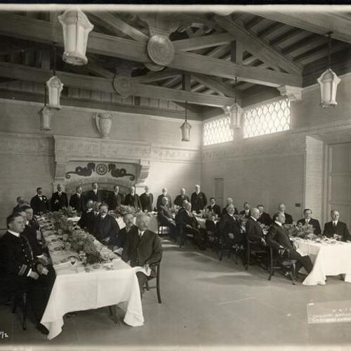 [Luncheon in President's official entertainment dining room at the Panama-Pacific International Exposition]