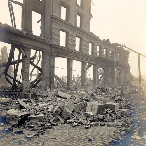 [Ruins of the Hotel Terminus at the foot of Market Street]