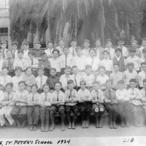 [St. Peter's School fourth grade class of 1924]