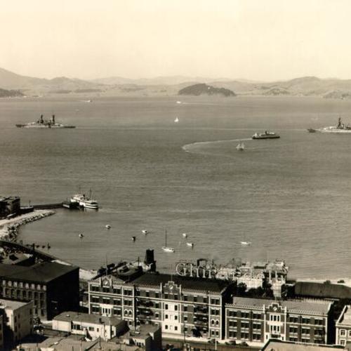[Panoramic view of Ghirardelli Square overlooking Angel Island and Belvedere Island]
