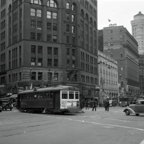 [Kearny and Market streets looking north at #15 line car 778 southbound]