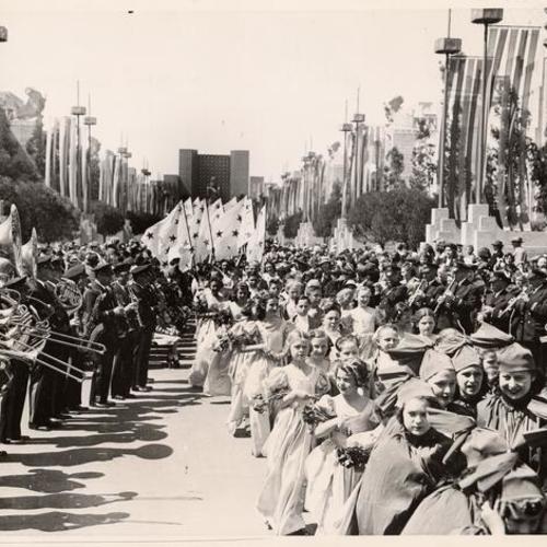 [Youngsters participating in the May Day, Golden Gate International Exposition on Treasure Island]