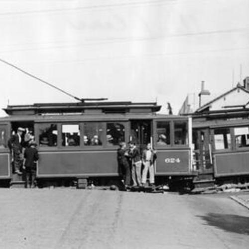 [Two streetcars at the intersection of Fillmore and Vallejo streets]