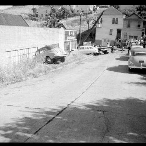 [Scene of an automobile accident on Bradford Street and Cortland Avenue]