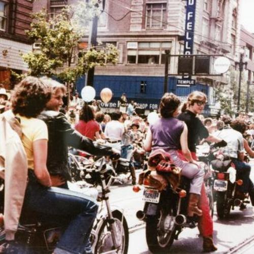 [Dykes on Bikes on Market Street in 1981]
