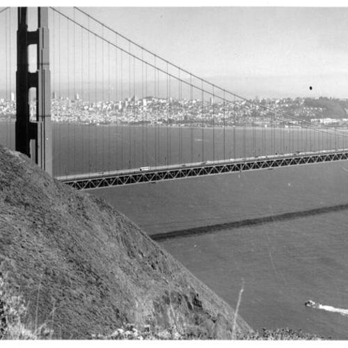 [View of the Golden Gate Bridge from the Marin Headlands]