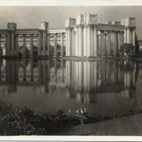 [Lagoon and western end of Colonnades surrounding Palace of Fine Arts]