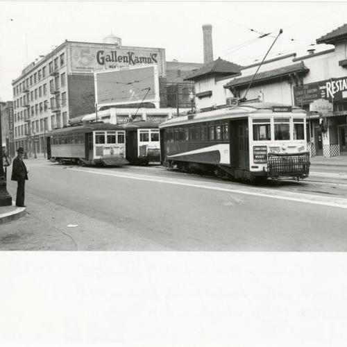 [Streetcars in front of the Southern Pacific Depot on 3rd Street]