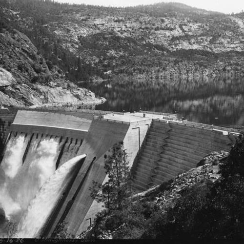 [O'Shaughnessy Dam, 1926]