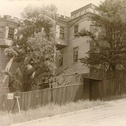 [Rear view of the Humphrey house, Chestnut and Hyde streets]