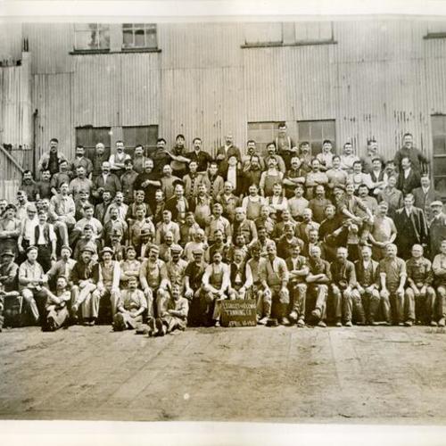 [Legallet-Hellwig Tanning Co. workers group photograph]