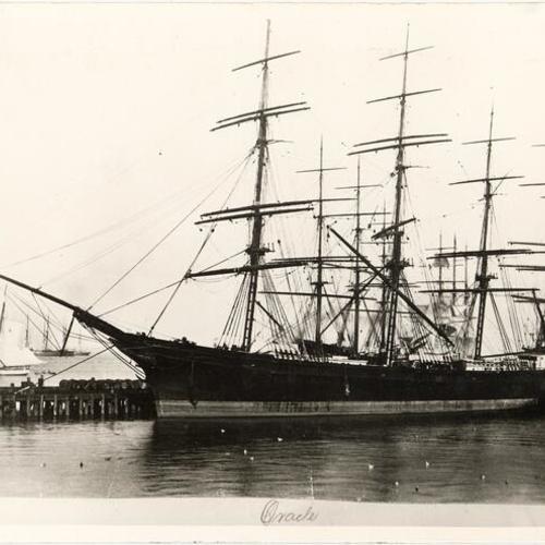 [Wood clipper ship "Oracle"]