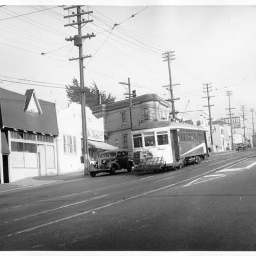 [Market Street Railway Company line 14 streetcar at Mission and Randall]