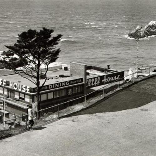 [Sutro Park overlooking the Cliff House]