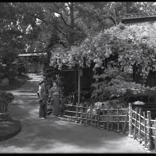 Japanese Tea Garden with two people standing on path