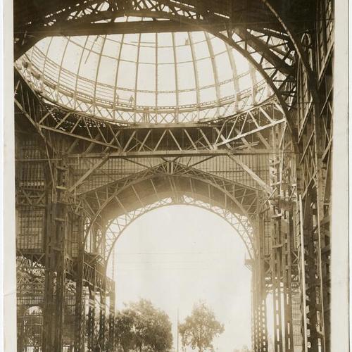 [Inside view of Palace of Fine Arts construction]