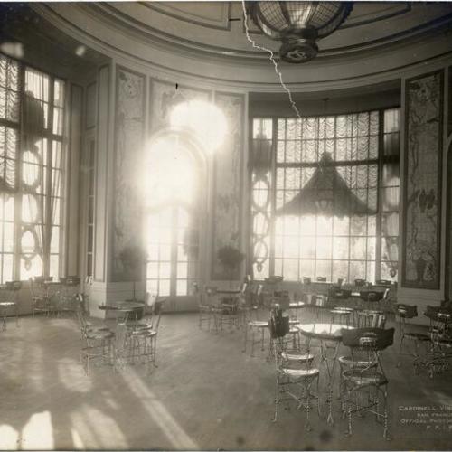 [Interior of Ghirardelli Chocolate cafe in The Zone at the Panama-Pacific International Exposition]