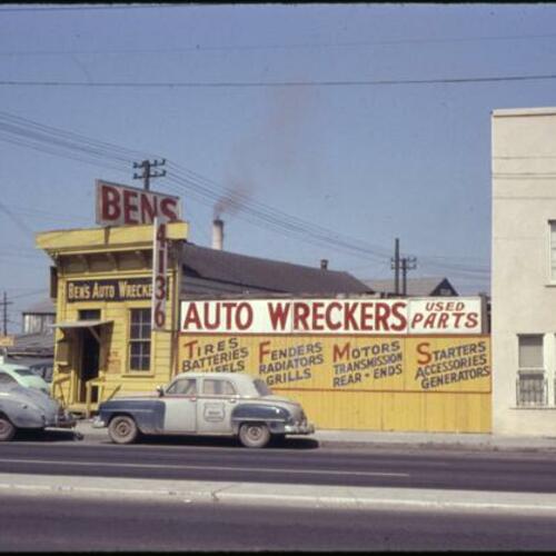 [Ben's Auto Wreckers, street view ]