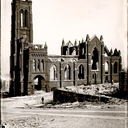 [Grace Episcopal Church, at California and Stockton Streets, after the 1906 earthquake]
