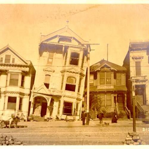 [Howard Street, between 17th and 18th Streets]