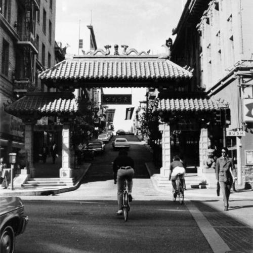 [Bush Street and Grant Avenue, entrance into Chinatown district]