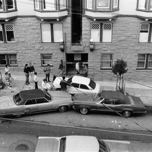 [Scene of car accident in front of 635 Ashbury Street]