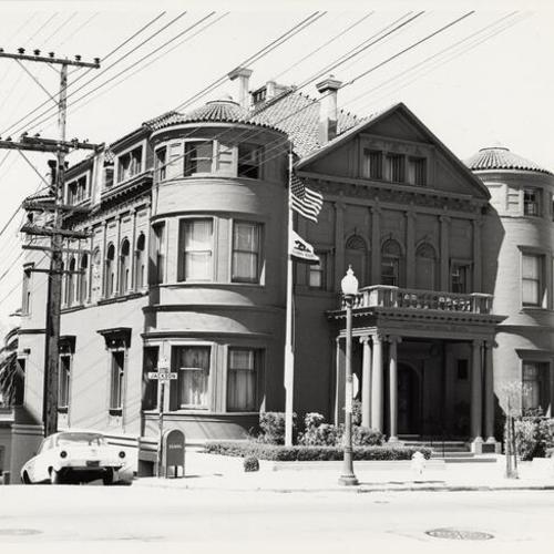 [Exterior of California Historical Society at 2090 Jackson street]