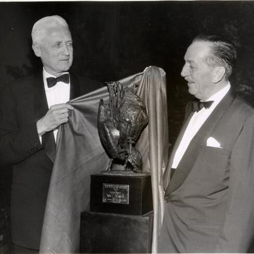 [E. Morris Cox presenting the sculpture "Seed" to Walt Disney from the San Francisco Museum of Art]