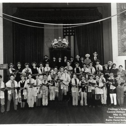[Children's Synagogue at Central Hebrew School in 1928]