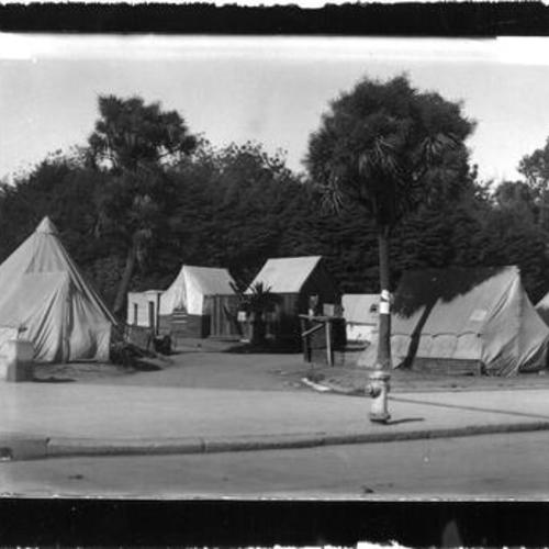 [Jefferson Square Refugee Camp]