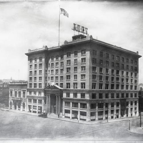 Y. M. C. A. building at Golden Gate Avenue and Leavenworth Street