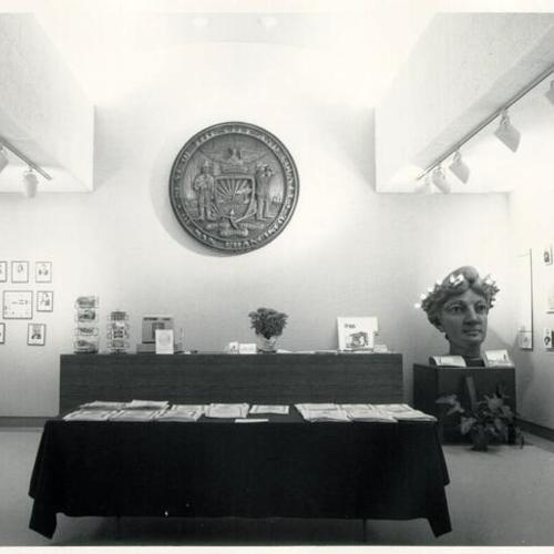 [Visitors Information Center located on the first floor of City Hall]