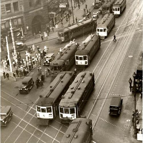 [Streetcar congestion on Market and Third Street]