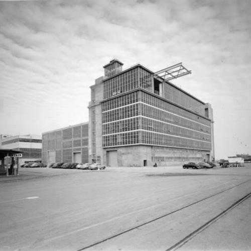 [Ordnance and Electronics Building, Hunters Point Naval Shipyard]