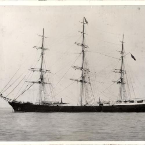 [Wooden sailing ship "Hartfield"]