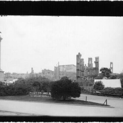 [View of the Fairmont Hotel from Union Square Park]
