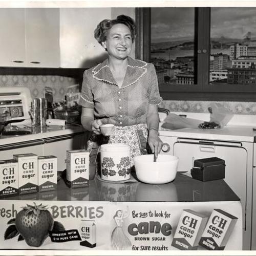 [Edith Green on the set at KRON-TV of cooking show "Your Home"]
