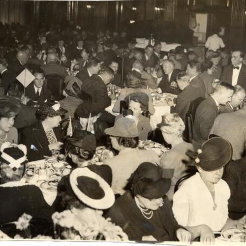 [Workers at Community Chest luncheon in the Commercial Club]