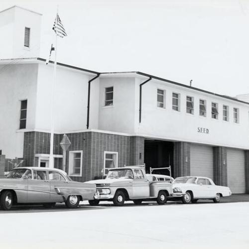 [Exterior of firehouse at 1552 Stanyan Street - Truck Company No. 12]