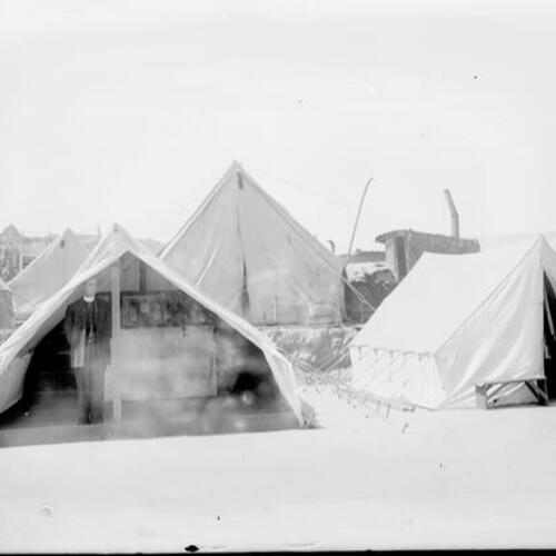 [Unidentified refugee camp after the 1906 earthquake and fire]