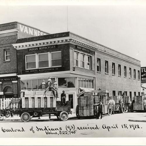 [Shipment of Indian motorcycles in front of the Hendee Manufacturing Company at 234 Van Ness Ave.]