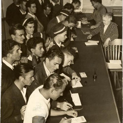 [Students registering for classes at the University of San Francisco]